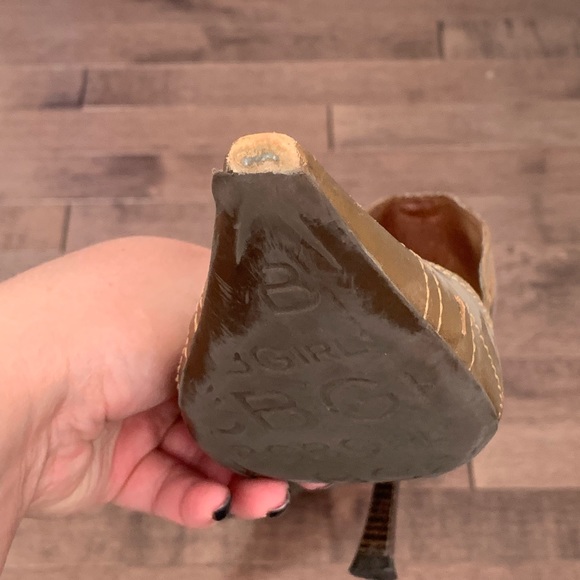 BCBG Metallic Heels - Picture 5 of 6